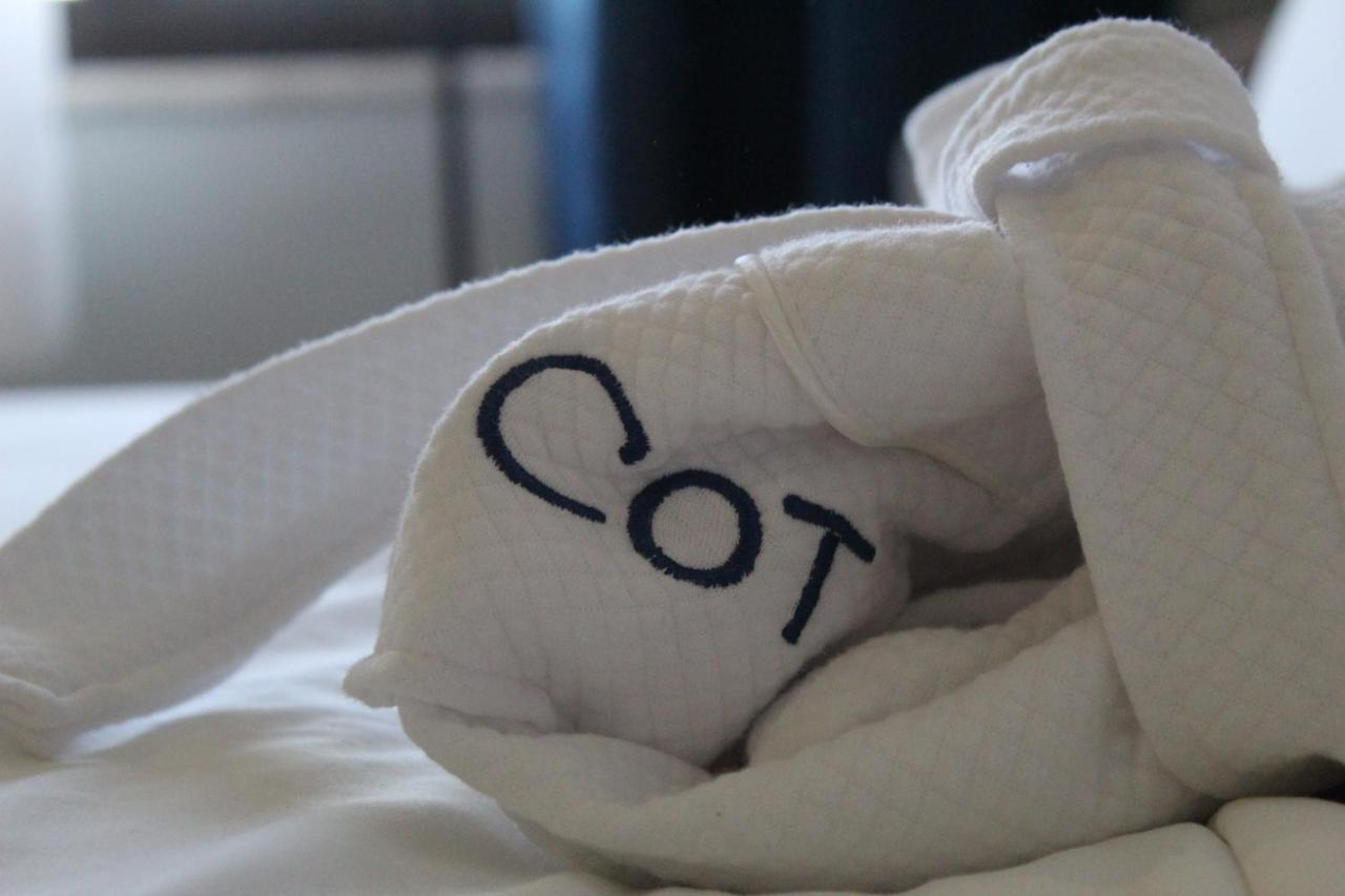 Cot Hotel Аддис-Абеба Экстерьер фото